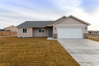 504 E 3rd St, Warden, WA 98857