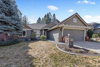 2071 S Parkwood Cir, Spokane, WA 99223