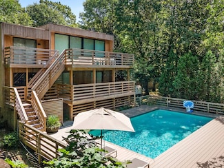 75 Bridies Path, Southampton, NY 11968
