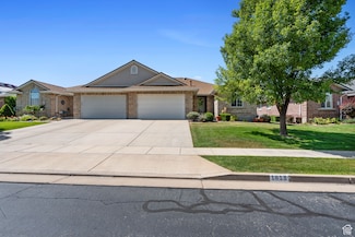 1813 W 1825 S, Syracuse, UT 84075