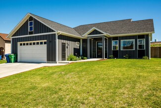 53 N Carlin St, Sheridan, WY 82801