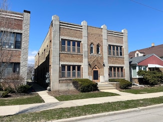 5219 S Lake Dr, Cudahy, WI 53110