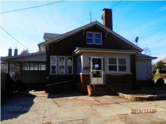 134 N 5th St, Cannelton, IN 47520