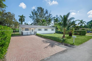 6255 SW 62nd Ct, South Miami, FL 33143