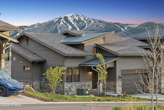 442 E Overlook Loop, Hideout, UT 84036