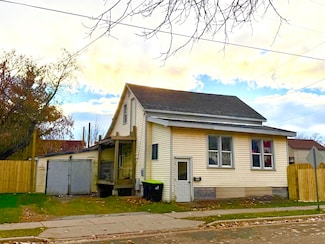 500 Maple St, Sault Sainte Marie, MI 49783