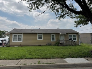 115 S Julia St, Olathe, KS 66061