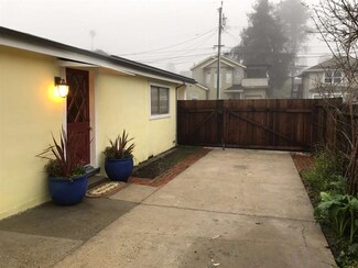 153 Clay St, Santa Cruz, CA 95060