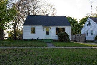 2661 Liberty Rd, Norton Shores, MI 49441