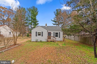 8173 Lea Rd, Pasadena, MD 21122