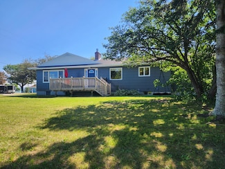 105 W 20th St, Sault Sainte Marie, MI 49783