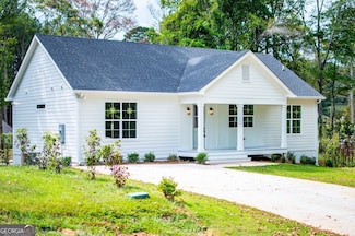 215 Rome St, Bowdon, GA 30108