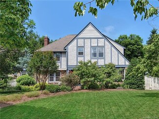 54 Midland Dr, Asheville, NC 28804