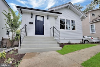 2825 Brentwood Rd NE, Washington, DC 20018