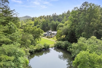 9883 Warwoman Rd, Clayton, GA 30525