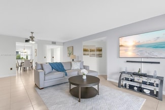 801 SW 138th Ave Unit 310E, Pembroke Pines, FL 33027