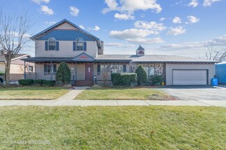 7309 W 113th St, Worth, IL 60482
