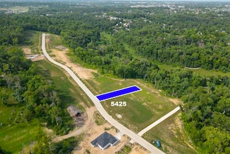 5425 Seminole Valley Trail NE, Cedar Rapids, IA 52411