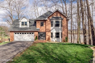1200 River Oaks Dr, Kingston, TN 37763
