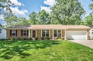 307 Stephanie Ln, Ballwin, MO 63011