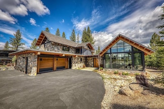 11454 Henness Rd, Truckee, CA 96161