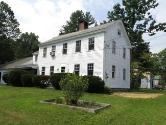 15 Williams St, Williamsburg, MA 01096