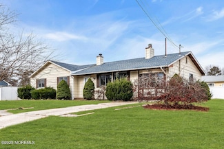 1841 2nd Ave, Toms River, NJ 08757