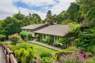 765 Chateau Dr, Hillsborough, CA 94010