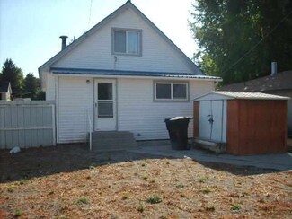 517 Wyoming St, Gooding, ID 83330