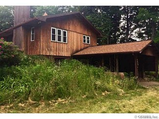 9000 Story Rd, Wayland, NY 14572