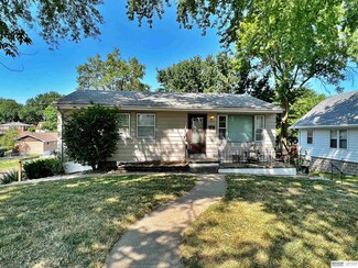 2602 N 69th St, Omaha, NE 68104