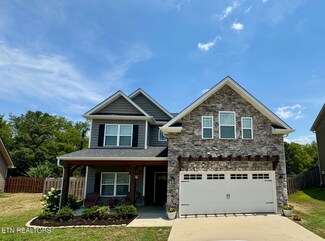 1175 Aspen Glen Dr, Alcoa, TN 37701