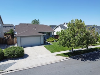 8975 Sorcha St, Reno, NV 89506