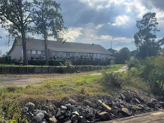 2901 Municipal Pier Rd, Shreveport, LA 71119