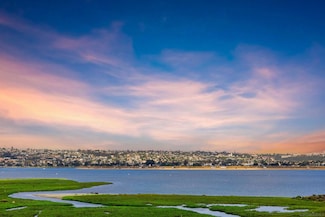 3833 Lamont St Unit 2F, San Diego, CA 92109