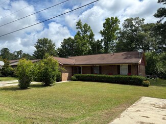 408 Lilac Ln, Thomson, GA 30824