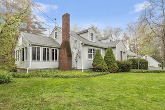 42 New Salem Rd, Petersham, MA 01366