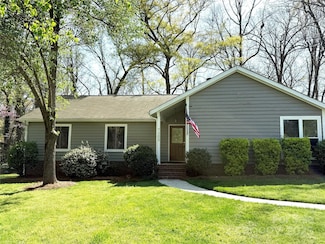 7305 Park Vista Cir, Charlotte, NC 28226
