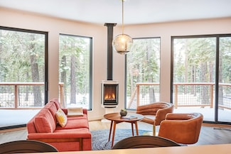 3006 Polaris Rd, Tahoe City, CA 96145