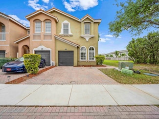 2593 SE 13th Ct, Homestead, FL 33035