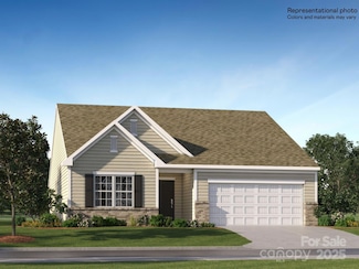 1811 River Crossing Ln, Edgemoor, SC 29712