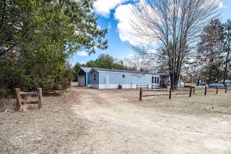 2242 Birch Dr, Friendship, WI 53934