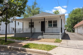 357 Main St, Bristol, PA 19007