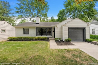 15589 Kirkshire Ave, Beverly Hills, MI 48025
