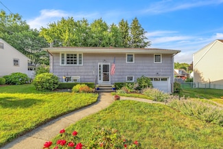 34 Fleming Ct, Groton, CT 06340
