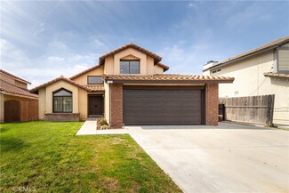 17253 Dolphin St, Fontana, CA 92336