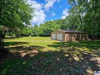 1728 W Rushmore Dr, Terre Haute, IN 47802