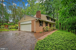 17 Pinewood Farm Ct, Owings Mills, MD 21117