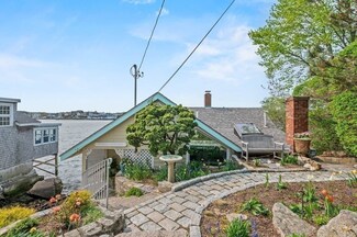 21 Horton St, Gloucester, MA 01930