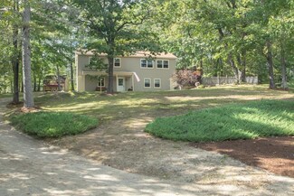 207 Gold Coast Dr, East Wakefield, NH 03830